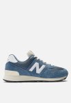 New Balance 574 V2