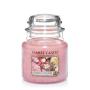 Yankee Candle Jar Medium Fresh Cut Roses