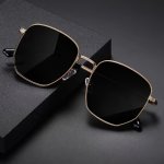 Retro Punk Cool Golden Oversize Metal Frame Sun Glasses For Men Women Outdoor Sports Party Vacation Travel Driving Fishing Suppl