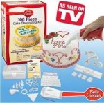 100 Piece Cake Decorating Set