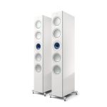 Reference 5 Meta Floorstanding Speakers – Gloss White Blue