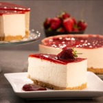 Brenell Strawberry Cheesecake Frozen Cake 24CM