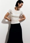 Fitted T-Shirt - Cream