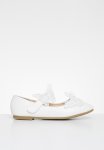 PoP Candy Butterfly Decor Pumps - White