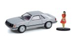 Greenlight – 1:64 The Hobby Shop Series 12 1979 Ford Mustang Coupe Ghia W Woman In A Dress