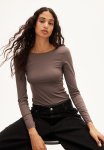 Scoop-back Microfibre Top - Dark Mole