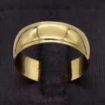9CT Yellow Gold Wedding Band Patterned