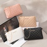 Casual Pu Leather Crossbody Bag Street Style Minimalist Single-shoulder Chain Purse Fashion Versatile Clutch With Zipper Closure