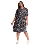 Plus Size Babydoll T-Shirt Dress Ditsy