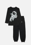 PoP Candy Nasa Pj Set - Black