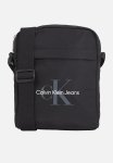 Calvin Klein Sport Essentials REPORTER18 M - Black