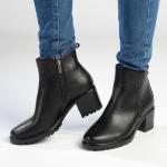 Becka Ankle Boot - Black - 9