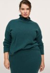 Plus Sweater Peach - Medium Green