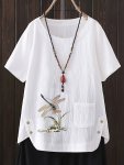 Plus Size Dragonfly Pattern Crew Neck Blouse Casual Short Sleeve Blouse For Spring & Summer Women's Plus Size Clothing