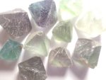 Fluorite Med Octahedron Stone 2-3 Cm B981