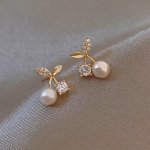 Elegant Vintage Inspired Cherry Leaf Design Faux Pearl Stud Earrings For Women Fashionable & Versatile Daily Wear 1 Pair