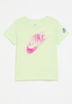 Nike Nkg Printed Club Graphic Tee - Lime Ice