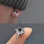 1PAIR Men's Star Magnetic Ear Clip Trendy Hip Hop Style Ear Accessories