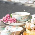 - Green Floral Dinner 16PCE Set + Free Salad Bowl