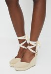 Moniker 2 Espadrille - Beige