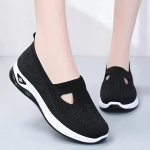 Women's Breathable Knit Sneakers Comfortable Soft Sole Easy Slip-on Sports Shoes Stylish Casual Walking Shoes
