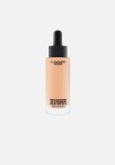 MAC Studio Waterweight SPF30 Foundation - NW22