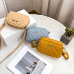 Girl's Simple Fashionable Rhombus Print Crossbody Bag With Adjustable Strap And Zipper Closure Trendy Sling Bag For Outdoors And