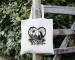 Gomez & Morticia Addams Tote Bag
