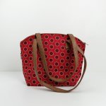 Shwe Curve Bag - Red Daisy