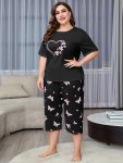 Plus Size Casual Pajama Set Women's Plus Clover Heart & Butterfly Print Short Sleeve Round Neck Tee & Capri Pants Loungewear Two