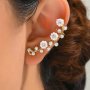 1pc Vintage Style Sweet Elegant Metallic Rhinestone & Faux Pearl Resin Flower Ear Wrap Fashionable Punk Cuff Earring For Vacation Party Office Jewelry