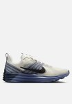 Nike Lunar Roam