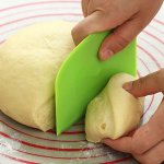 1PC Plastic Cake Cream Spatula Dough Knife Butter Scraper With Plain Smooth Edge Baking Tools