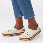 Crocs Crocband Clog - Bone - 9