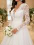 Elegant White Summer Wedding Dress V-neck Long Sleeve French Lace & Tulle Backless Bridal Gown Gorgeous Party Dress With A-line Hemline