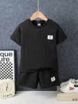 2PCS Boys Casual Label Patched Solid Color Short Sleeve T-Shirt & Shorts Set Comfy Summer Boys Clothes