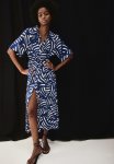 Tie-belt Shirt Dress - Blue Patterned