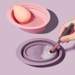 1PC Colorful Soft Silicone Makeup Brush Cleaning Bowl And Mat - Easy To Clean And Store - Perfect For Eyeshadow And Cosmetics