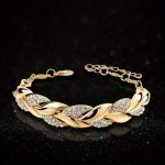 Chic Alloy Bracelet For Women - Fashionable European-inspired Design Perfect Gift