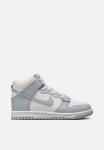 Nike Dunk High - Phantom wolf Grey-white