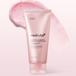 Medicube Pink Glutathione Capsule Cleansing Foam 120G