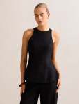 Liliana Linen Top - 16 Black