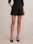 Chelsea Pintuck Shorts - 16 Black