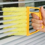 1PC Washable 7-FINGER Blind Cleaner Duster Tool For Window Venetian And Air Conditioner Wood Blinds - Hand Held MINI Brush For S