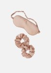 Silk Beauty Sleep Set - Light Beige