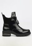 Vadar 2 Heel Trim Boot - Black