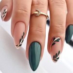 24PCS Mid-length Almond Shape Press On Nails Green Fake Nail With Leaf Decor Full Cover Nails For Women