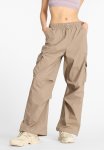 New Balance Cargo Woven Pant - Light Mushroom