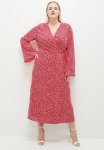 Plus Scattered Floral Dress - Red