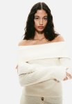 Off-the-shoulder Jumper - Cream